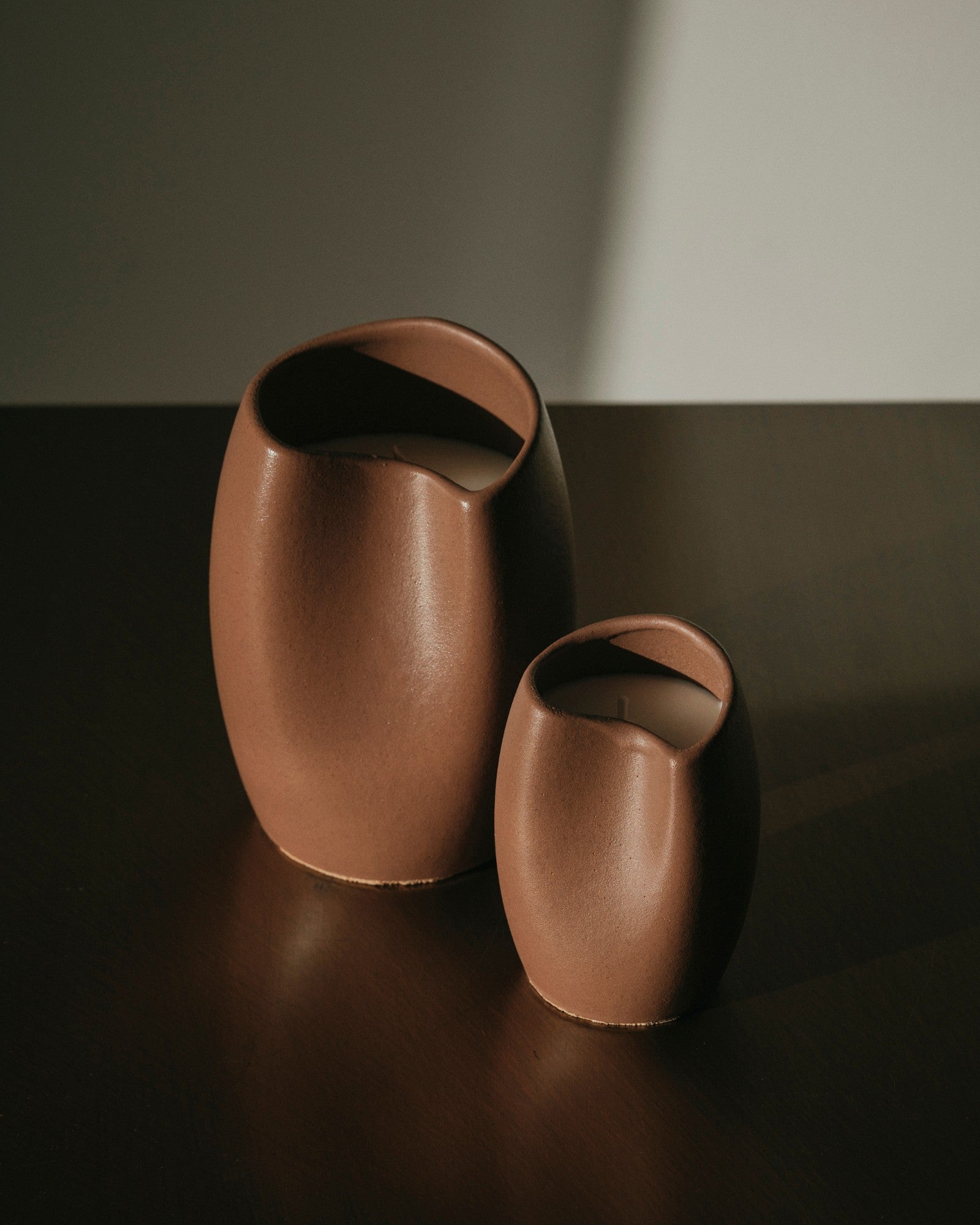 Handmade ceramic candle Arco